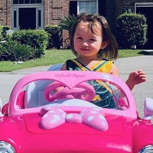 Meet your Posher, Athena brie